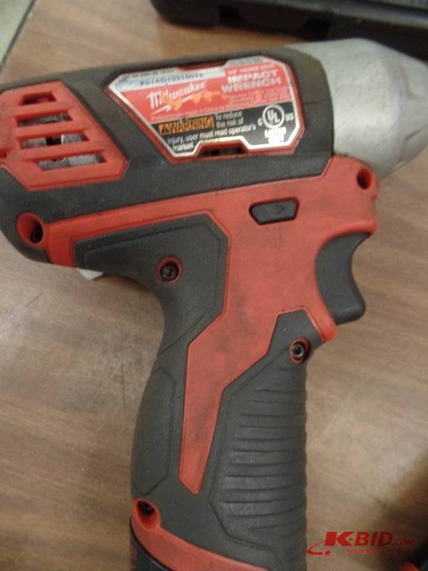 lot 144 image: Impact Wrench and Ratchet
