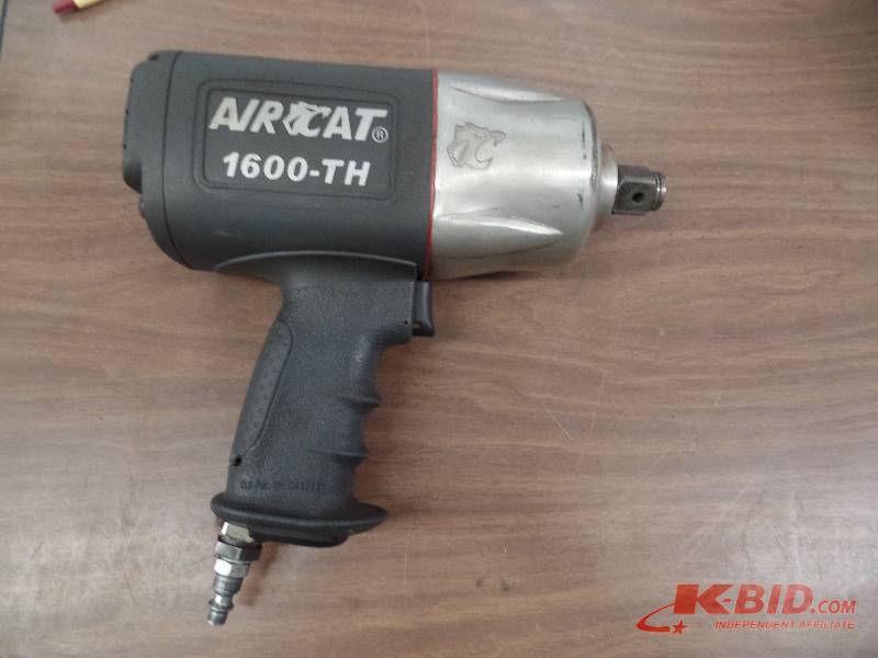 lot 146 image: Air Impact Gun