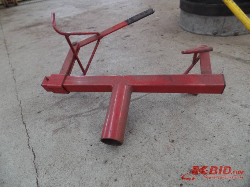 lot 150 image: Tire Accessories