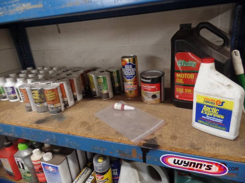 lot 163 image: Automotive Fluids