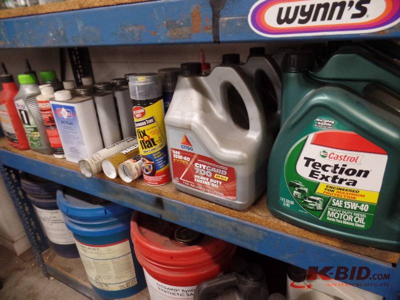 lot 164 image: Engine Oil and AC Flush