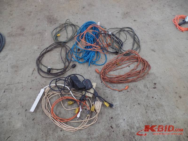lot 202 image: Extension Cords