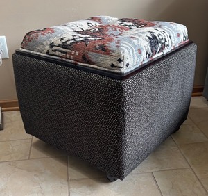 lot 58 image: La-Z-Boy Storage Table  Ottoman