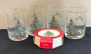 lot 67 image: Spode Christmas Tree Low Ball Glasses with Coasters