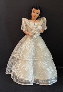 lot 73 image: Delightful Vintage Bride Doll