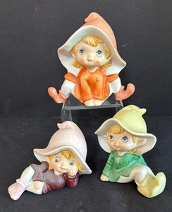 lot 86 image: Set of Three Vintage Homeco Pixie Elf  Fairy Figurines
