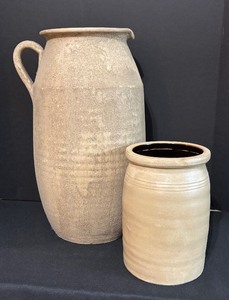 lot 128 image: Vintage Pottery Pitcher and Crock