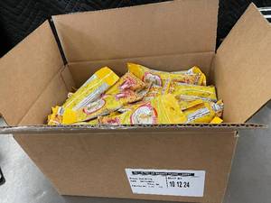 lot 235 image: CO 5 - Bulk Pack of 90 Dees Nutty Peanut Snacks