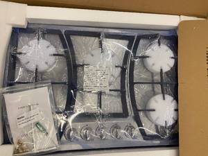 lot 1 image: 30-Inch Cast Iron Gas Cooktop with Stainless Steel Panel