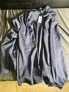 lot 89 image: COOFANDY Mens XXL Navy Shirt with Herringbone Pattern