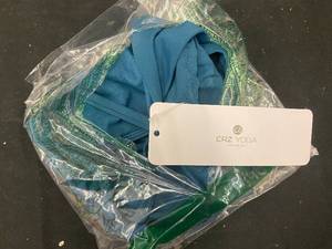 lot 95 image: 197 - CRZ YOGA Swimsuit Top Vivid Blue M (810)