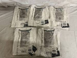 lot 23 image: 5 White Hydro Flask T Shirts - Mens Large