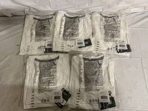lot 24 image: 5 White Hydro Flask T Shirts - Mens Large