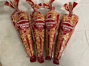lot 72 image: 4 Packs of Caramel Corn