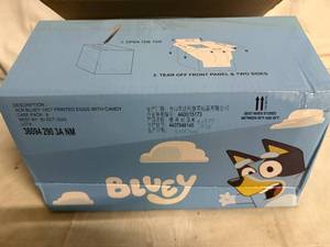 lot 75 image: Pack of 8 Bluey Themed Candy Filled Eggs