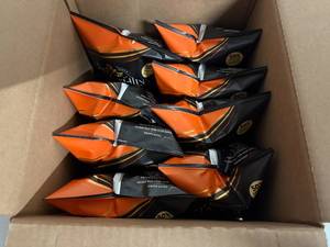 lot 78 image: 8 Bags of Stacys Pita Thins - Five Cheese