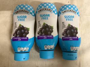 lot 134 image: 6 Bottles of Smuckers Sugar Free Grape Jam