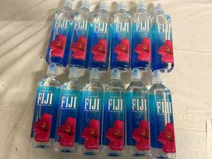 lot 187 image: 12 Bottles of Fiji Water
