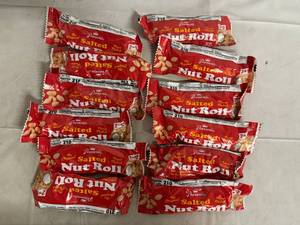 lot 237 image: 12 Salted Nut Roll Bars