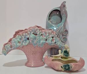 lot 144 image: Vintage Ceramic Haeger & Hull VasesPlanters & More