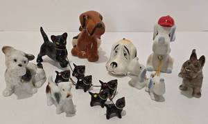 lot 169 image: Collection of Vintage Ceramic Dog & Cat Figures