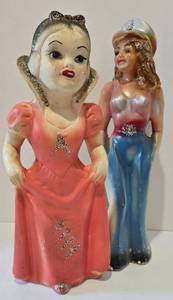 lot 150 image: Unique Chalkware Carnival Prize Pair, Including Snow White Figure