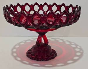 lot 186 image: Vintage Westmoreland Ruby Red Compote