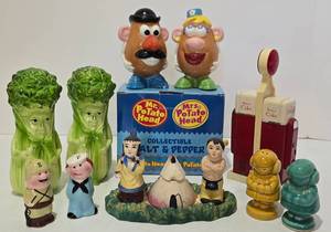 lot 188 image: Fun Collection of Salt & Pepper Sets