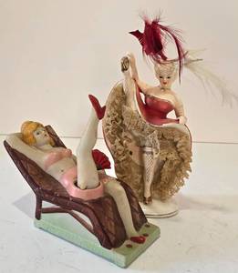lot 152 image: Risque Miss Leg Ashtray Plus Can Can Girl Figure