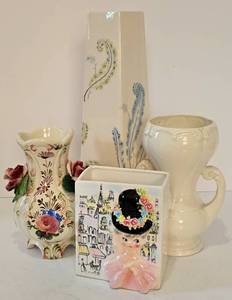 lot 208 image: Variety of Vintage & Modern Vases