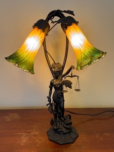 lot 11 image: Lady of Justice Table Lamp with Stained Glass Tulip Shades