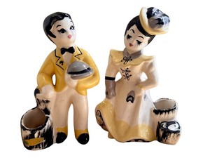 lot 45 image: Pair of Vintage H J Boninger Ceramic Character Planters