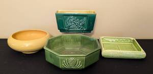lot 239 image: Vintage Ceramic Planters and Ashtray including VintageRed Wing Window Planter Vintage Tropicana Design by Bella Kogan