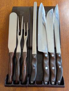 lot 30A image: Cutco Knives and Storage Blocks