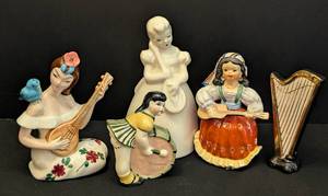 lot 265 image: Musical Instrument Playing Porcelain Figurines
