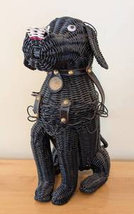 lot 350 image: Marcus Bros Woven Vinyl Doggy Purse