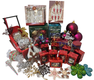 lot 376 image: Huge Christmas Decor Selection