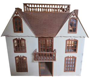 lot 407 image: Large Plywood Doll House