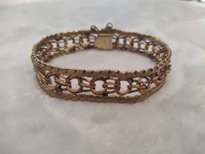 lot 13 image: Vintage 12KGF Bracelet