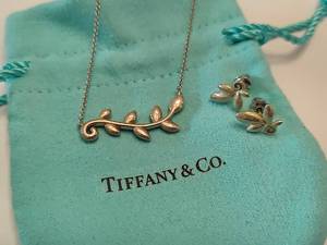Paloma Picasso for Tiffany .925 Olive Vine Necklace & Earring Set