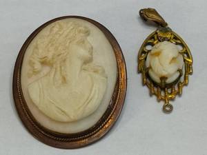 lot 68 image: Two Vintage Cameos