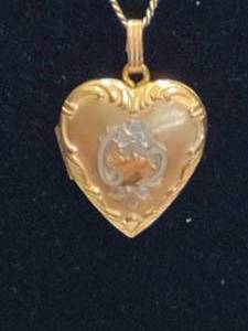 lot 104 image: 120 12K GF Heart Locket & Chain