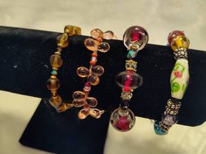 lot 106 image: Beaded Bracelets