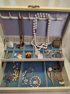 lot 102 image: Vintage Jewelry Box Filled with Sarah Coventry Jewelry
