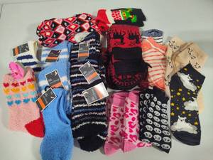 lot 150 image: Lot of Socks