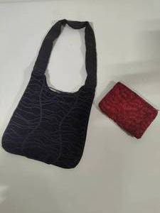 lot 139 image: Beaded Formal Purse & Coin Purse