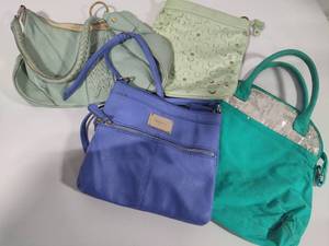 lot 131 image: Vintage Faux Leather Purses