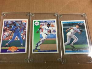 lot 157 image: Bo Jackson - Darryl Strawberry - Cal Ripken Baseball Cards