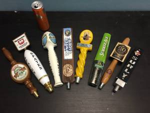lot 214 image: 8 Vintage Fancy Beer Tap Handles