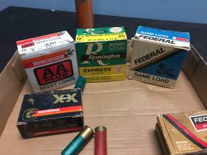 lot 219 image: Variety 12 ga. Skeet - Slug - Game - Magnum Express